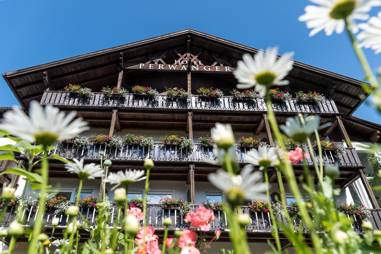 Hotel&Appartements Perwanger Fie allo Sciliar Bagian luar foto